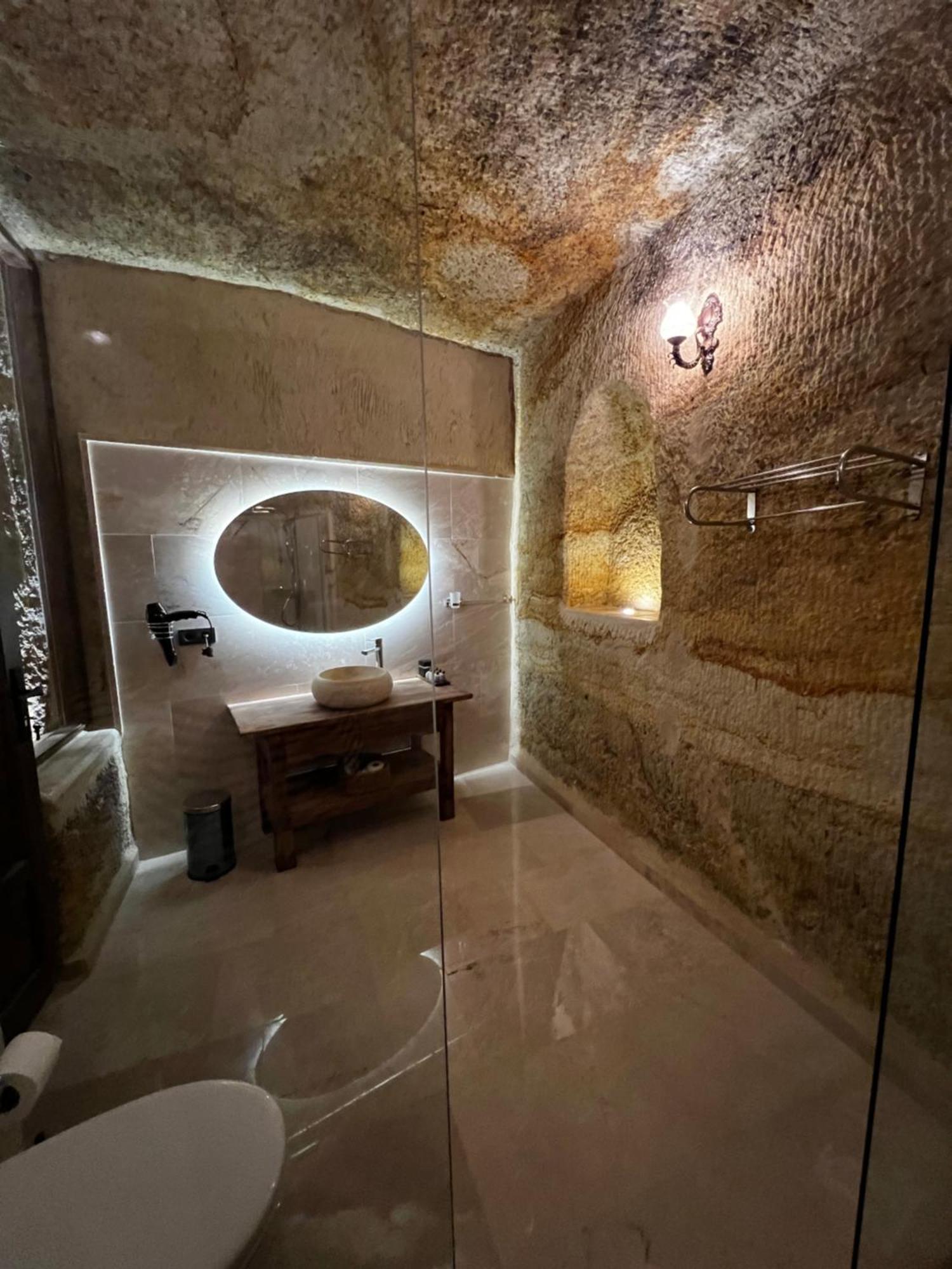Chakra Special Caves Hotel Ürgüp Ngoại thất bức ảnh