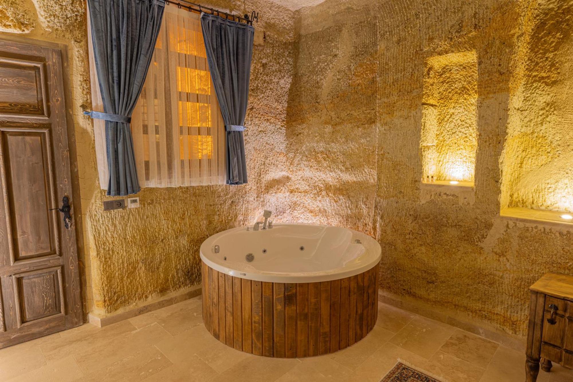 Chakra Special Caves Hotel Ürgüp Ngoại thất bức ảnh