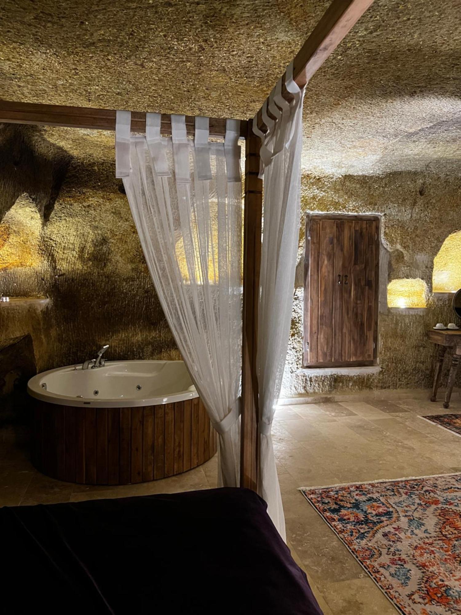 Chakra Special Caves Hotel Ürgüp Ngoại thất bức ảnh