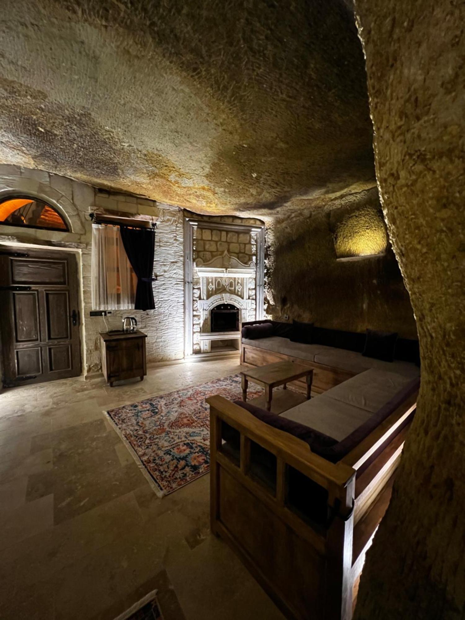 Chakra Special Caves Hotel Ürgüp Ngoại thất bức ảnh