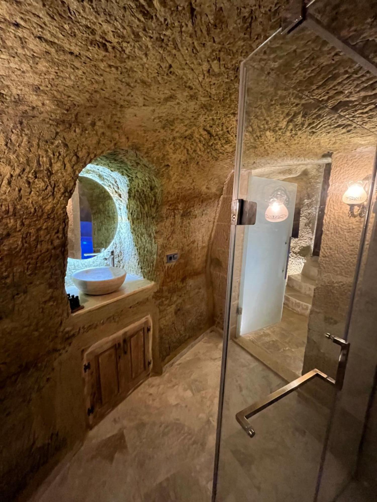 Chakra Special Caves Hotel Ürgüp Ngoại thất bức ảnh